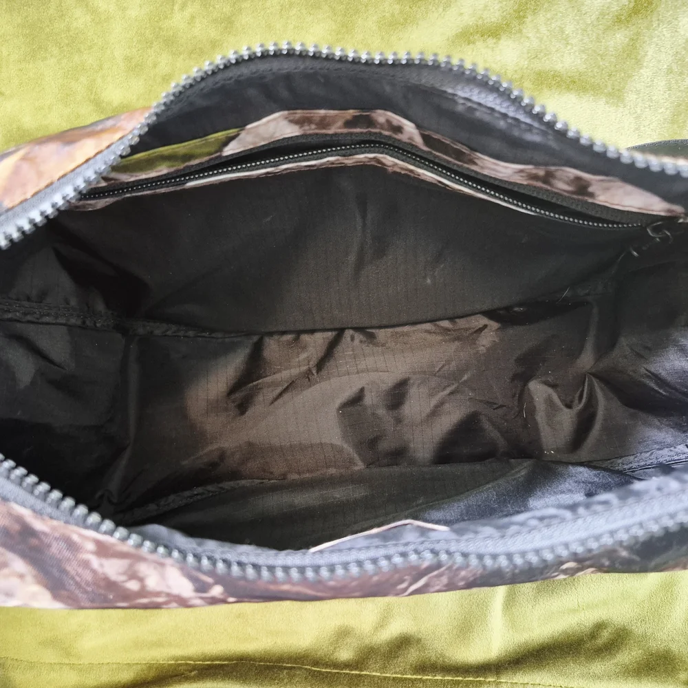 BAGGU Photo Forest Medium Crescent Crossbody Bag - Picture 6 of 9